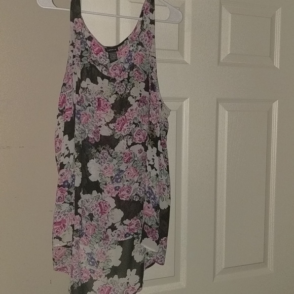 torrid Tops - Torrid Size 3 Floral Sheer Tank hi/low
